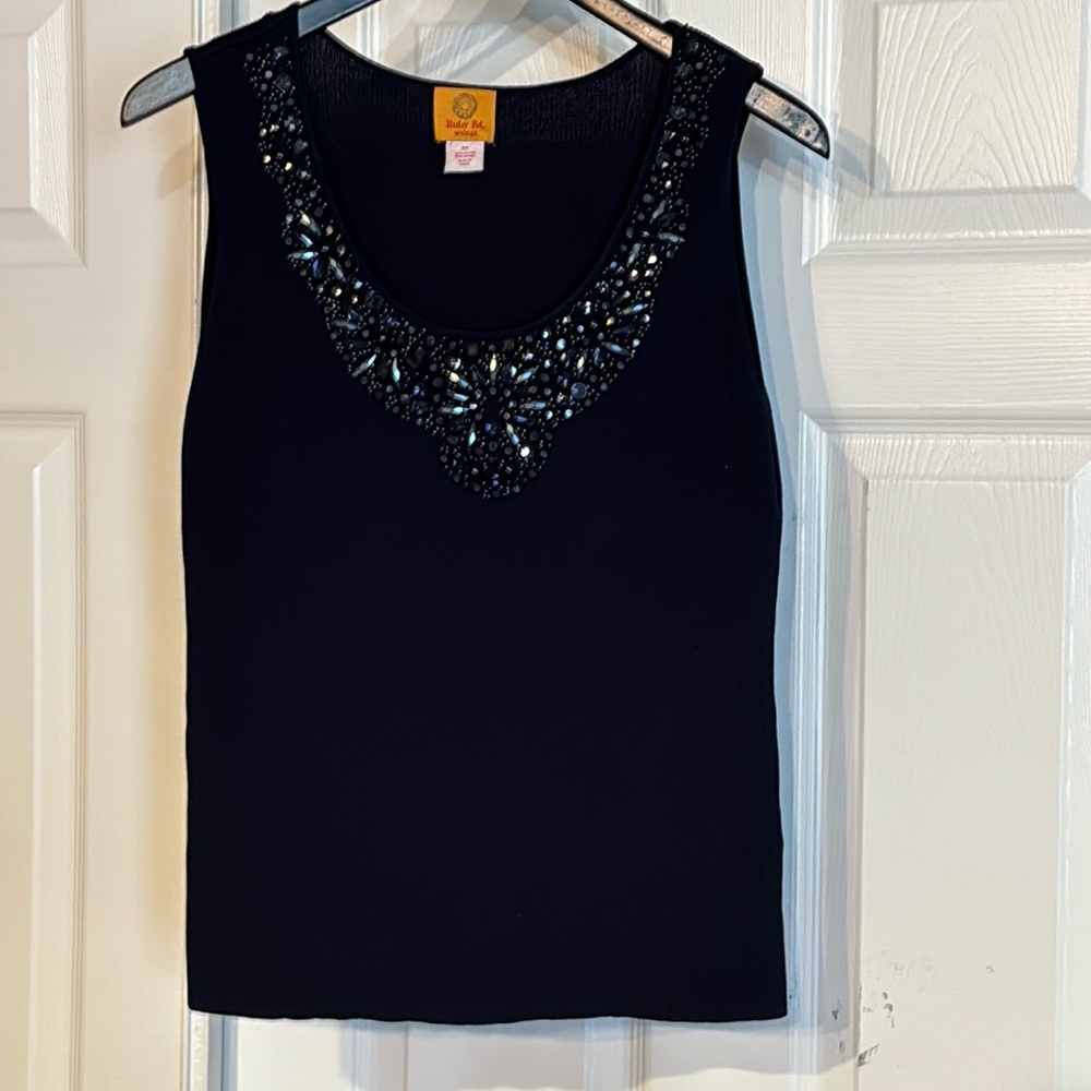 Ruby Rd sleeveless top 2X Navy beaded stretch tank‎